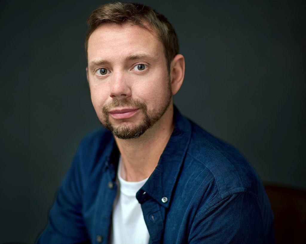 Headshot of Hal Thompson for his website